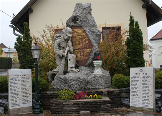 Foto für Kriegerdenkmal Wöllersdorf